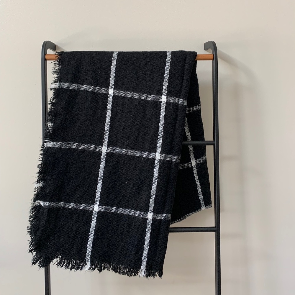 Black & White Plaid Scarf